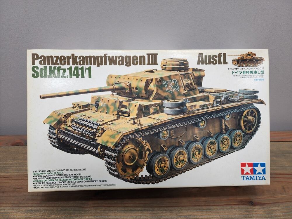 TAMIYA TANK PANZERKAMPFWAGEN III Sd.Kfz.141/1 Ausf.L 1/35 Model KIT #215